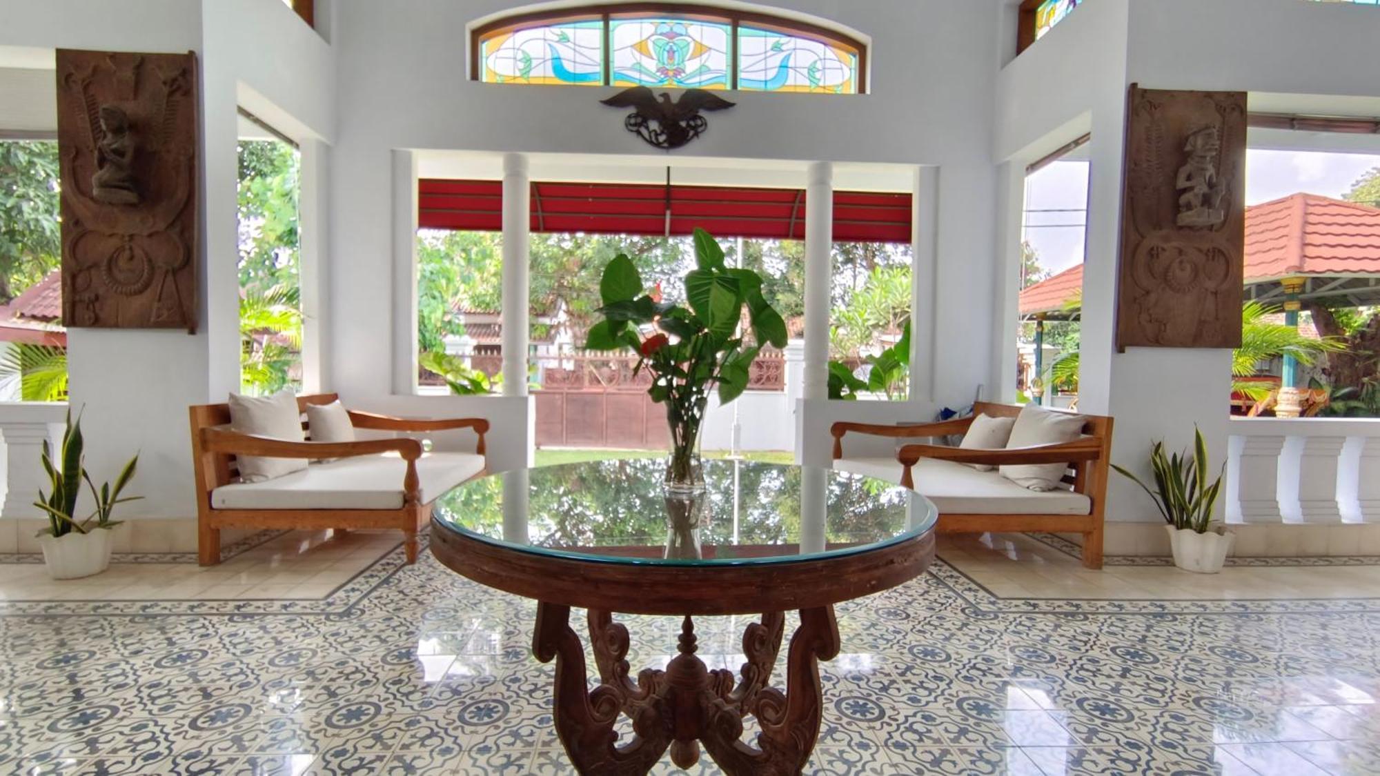 Griya Asih Hotel Jogjacarta Exterior foto
