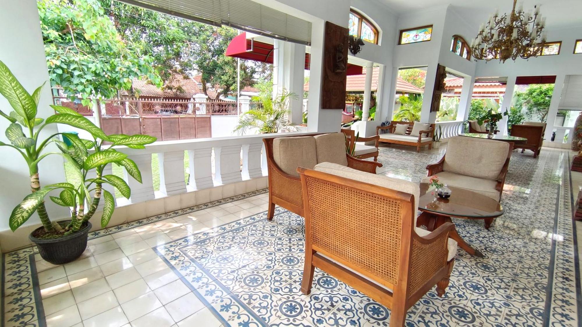 Griya Asih Hotel Jogjacarta Exterior foto