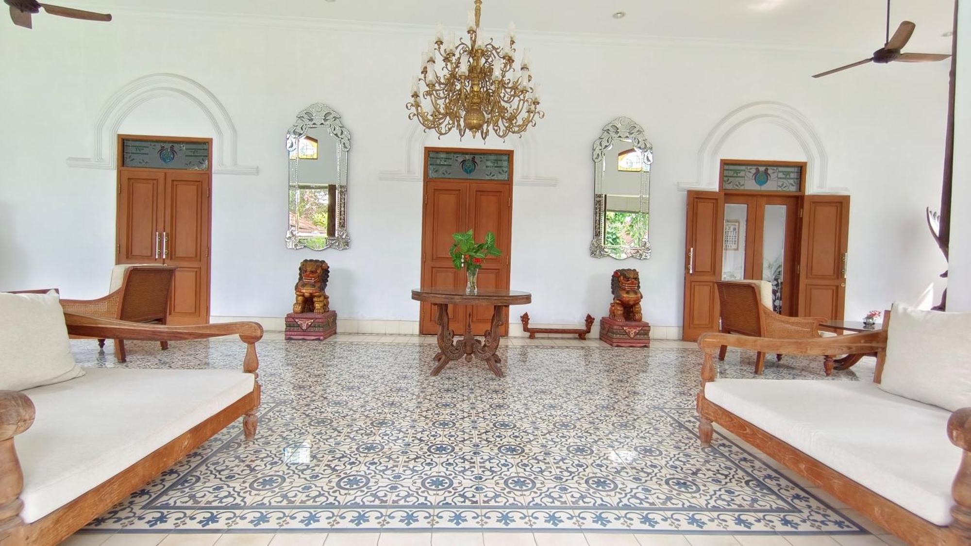 Griya Asih Hotel Jogjacarta Exterior foto