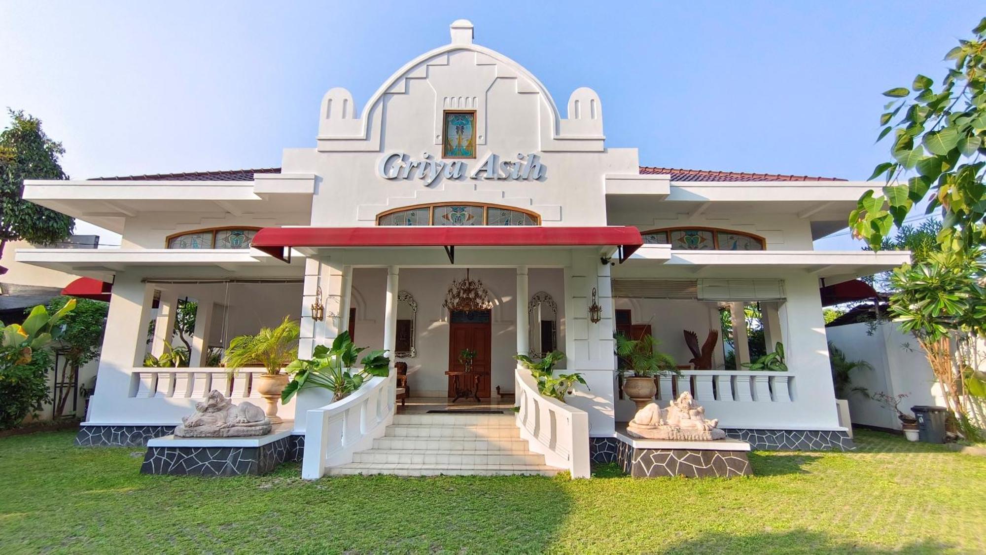 Griya Asih Hotel Jogjacarta Exterior foto